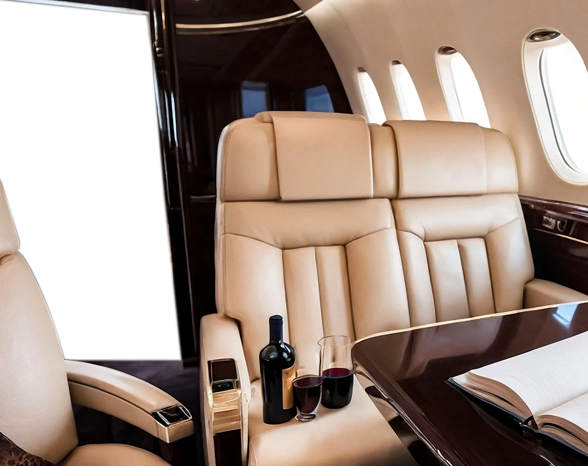 luxury_charter_interior2